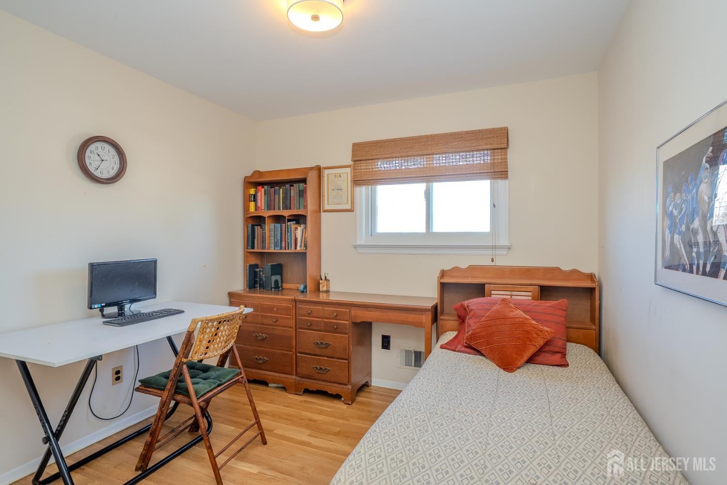 Franklin Twsp, New Jersey, 08873, United States, 4 Bedrooms Bedrooms, ,3 BathroomsBathrooms,Residential,For Sale,2005742