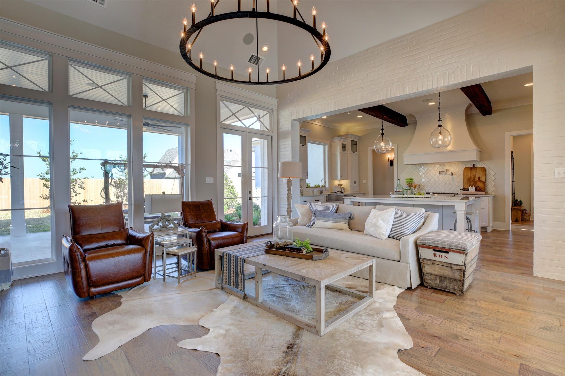 Shreveport, Louisiana, 71106, United States, 4 Bedrooms Bedrooms, ,4 BathroomsBathrooms,Residential,For Sale,1975373