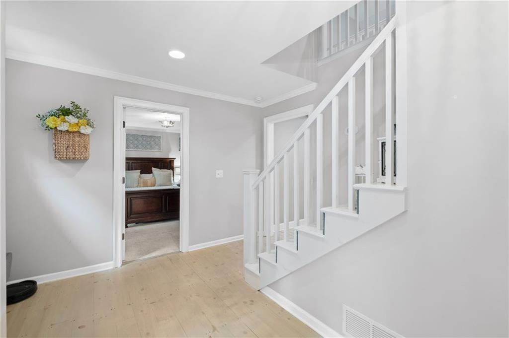 Suwanee, Georgia, 30024, United States, 4 Bedrooms Bedrooms, ,4 BathroomsBathrooms,Residential,For Sale,1983881