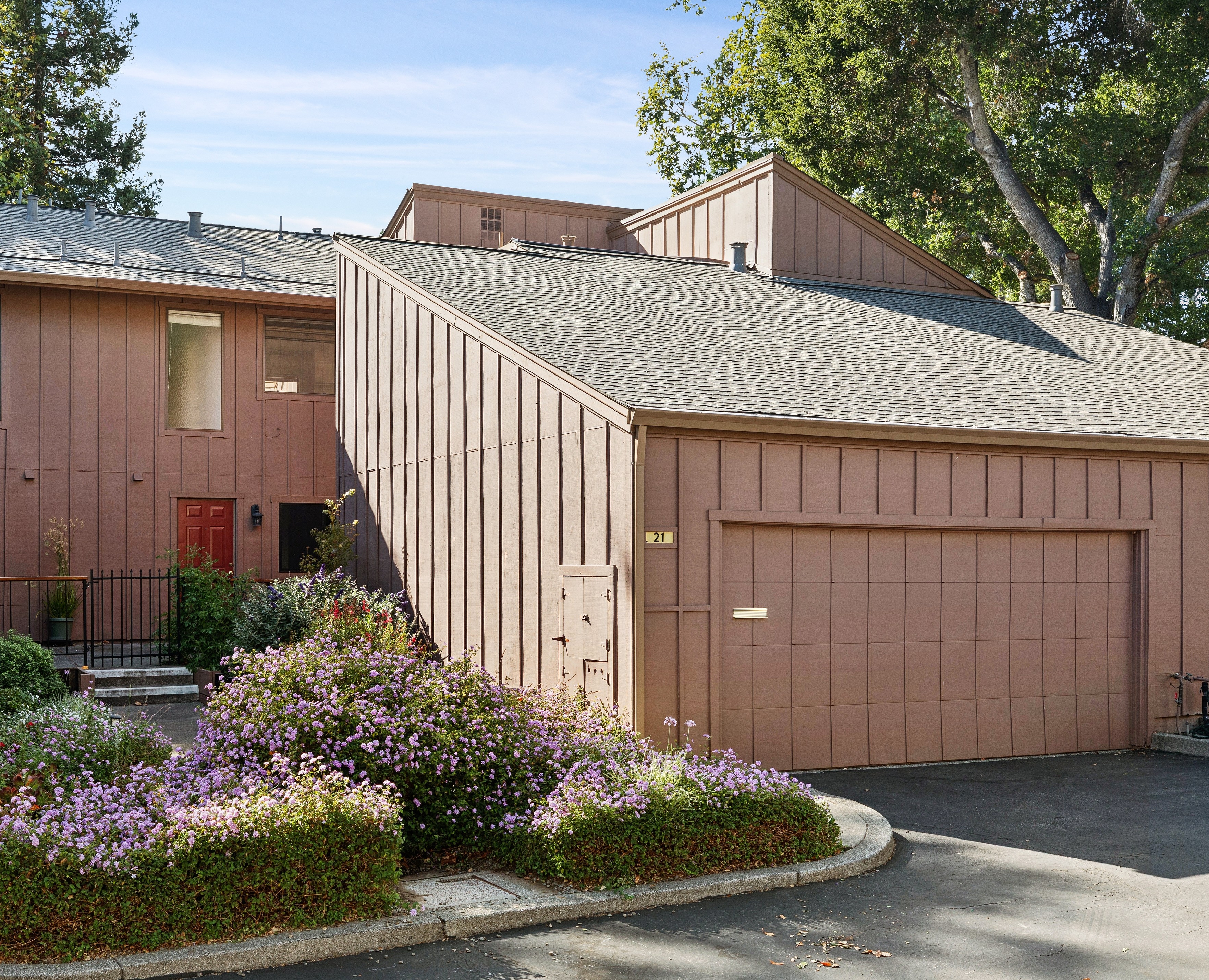  Pacheco Valley Townhome - 物件實景