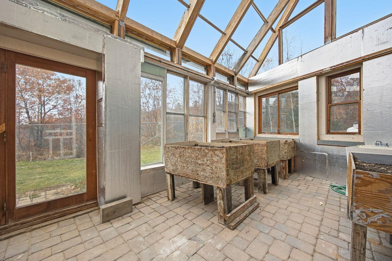 Meredith, New Hampshire, 03253, United States, 2 Bedrooms Bedrooms, ,3 BathroomsBathrooms,Residential,For Sale,1988258