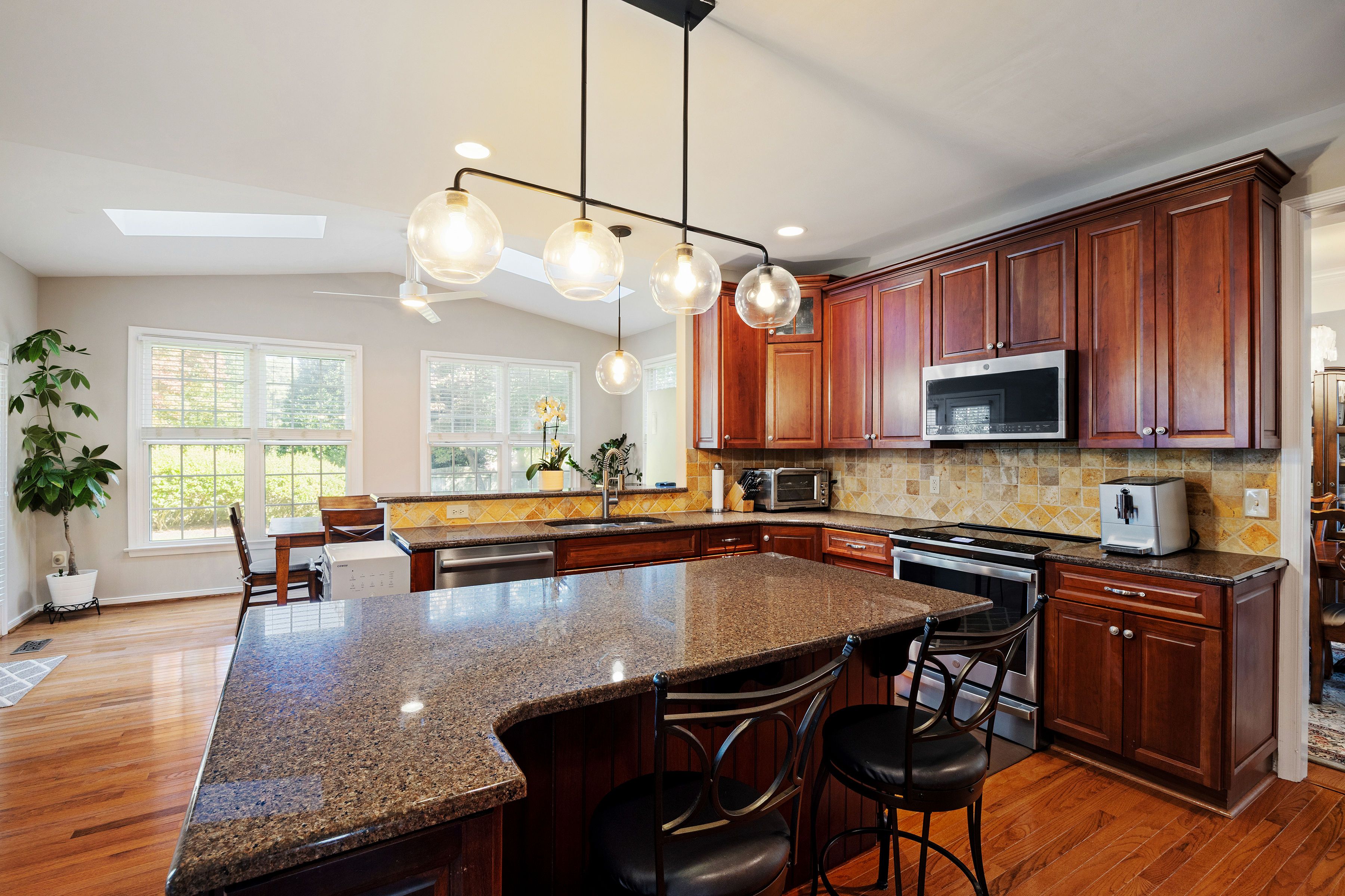  11812 Autumnwood Court, Glen Allen, VA 23059 - 物件實景