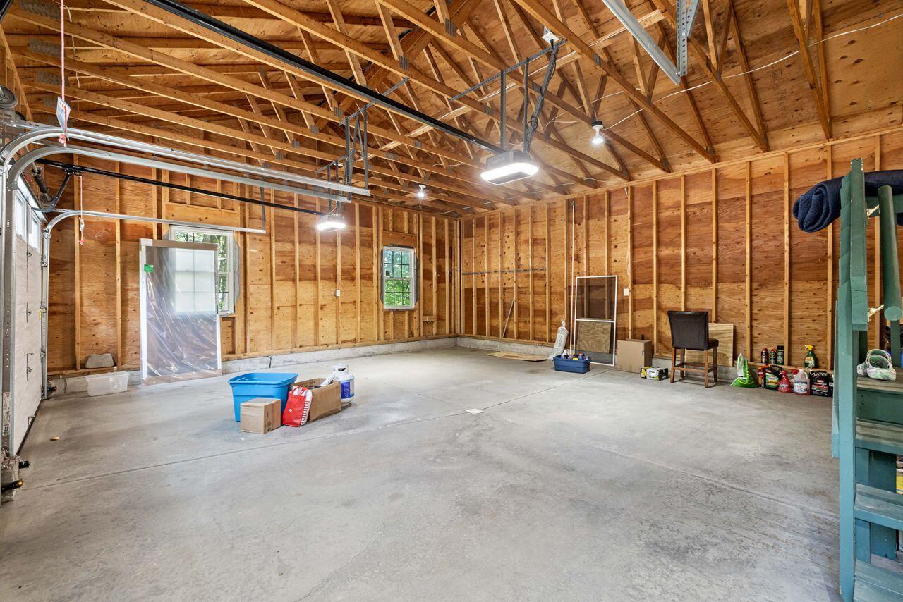 Lewiston, Maine, 04240, United States, 4 Bedrooms Bedrooms, ,2 BathroomsBathrooms,Residential,For Sale,1926544