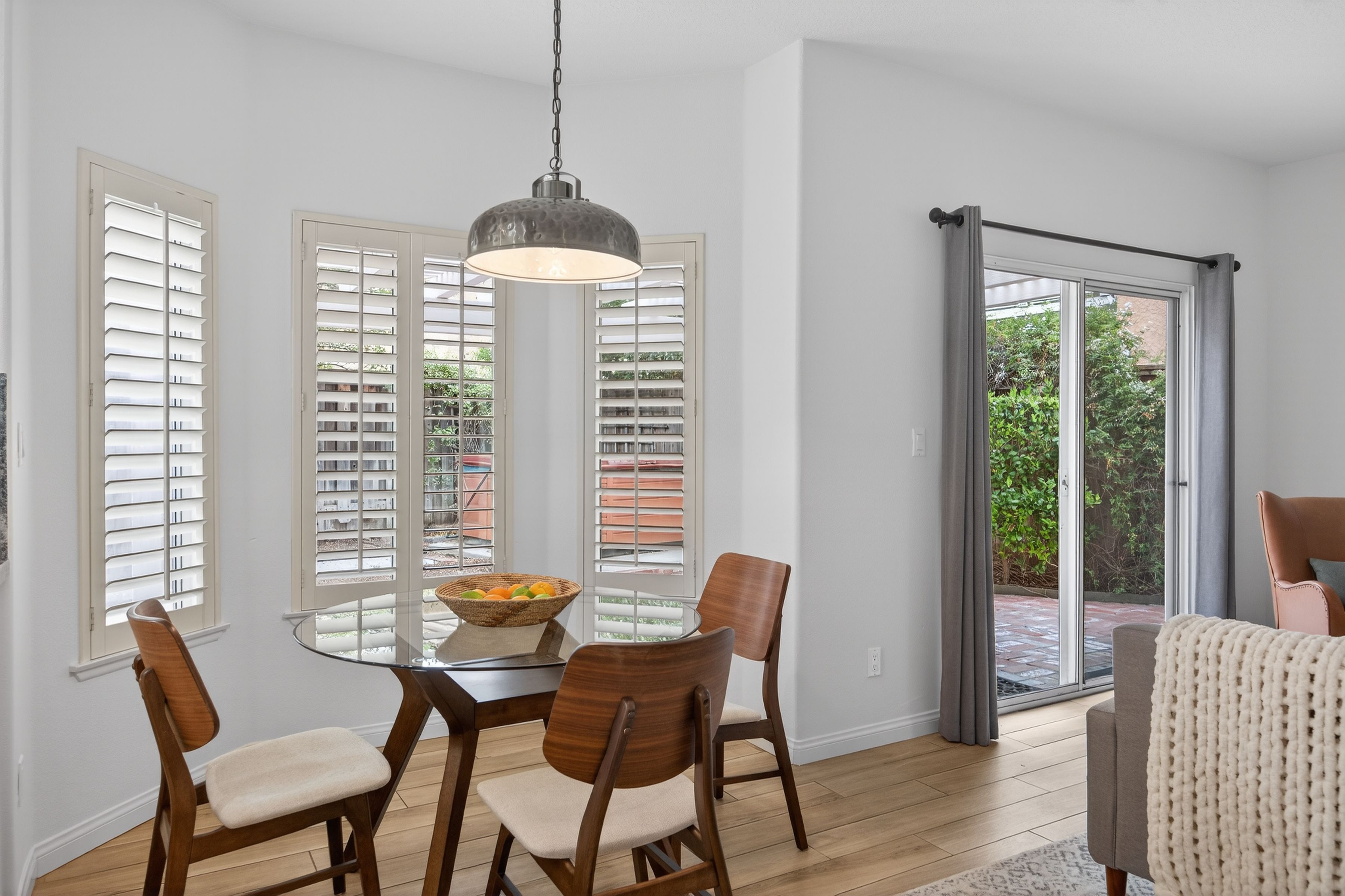  26607 Marigold Court, Calabasas - 物件實景