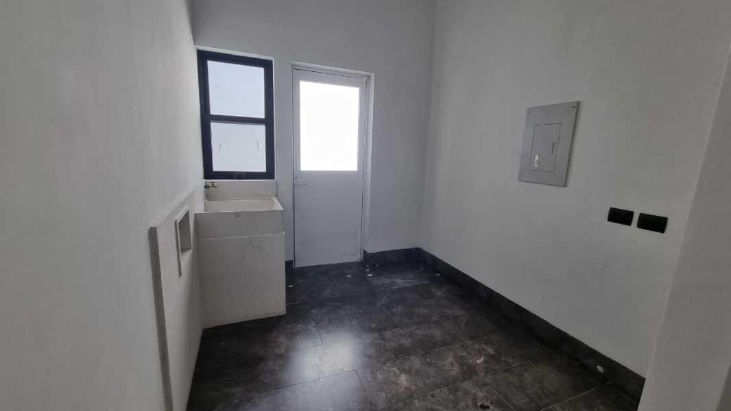 LA LOMA, Torreón, Coahuila de Zaragoza, 27405, Mexico, 4 Bedrooms Bedrooms, ,4 BathroomsBathrooms,Residential,For Sale,LA LOMA,1628012