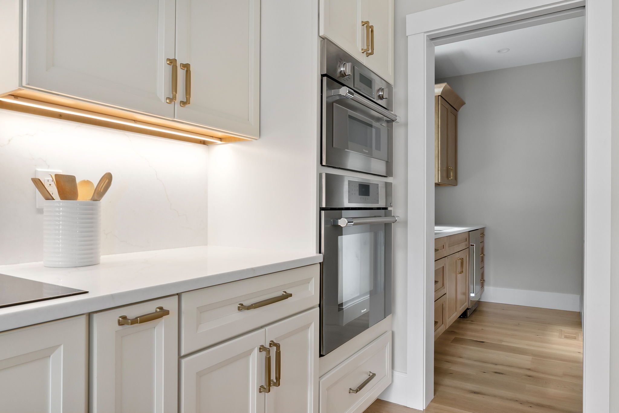  4 Brown Ave, Newburyport, MA, 01950 - 物件實景