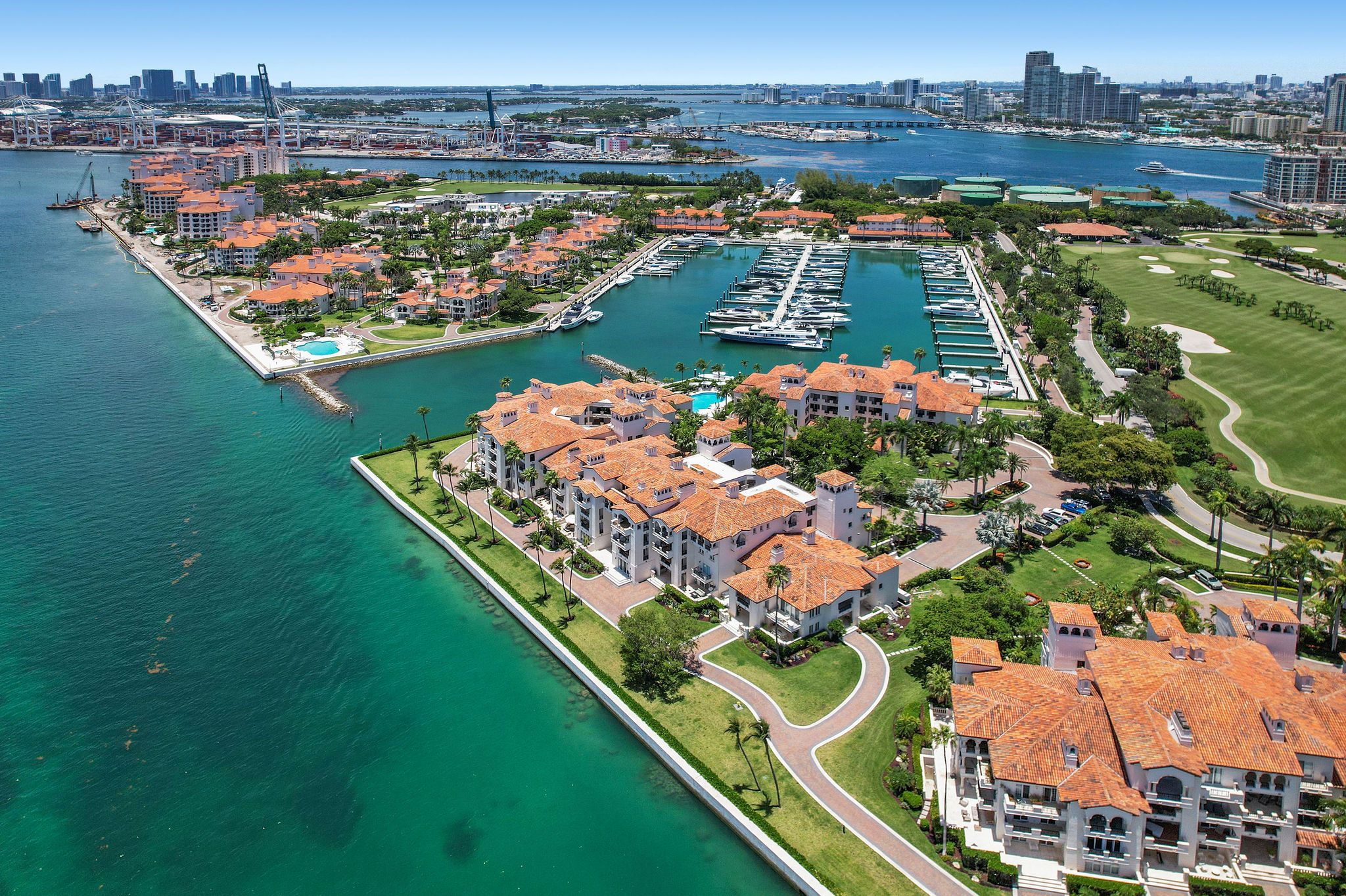  2432 Fisher Island Dr, Miami Beach, FL, 33109 - 物件實景