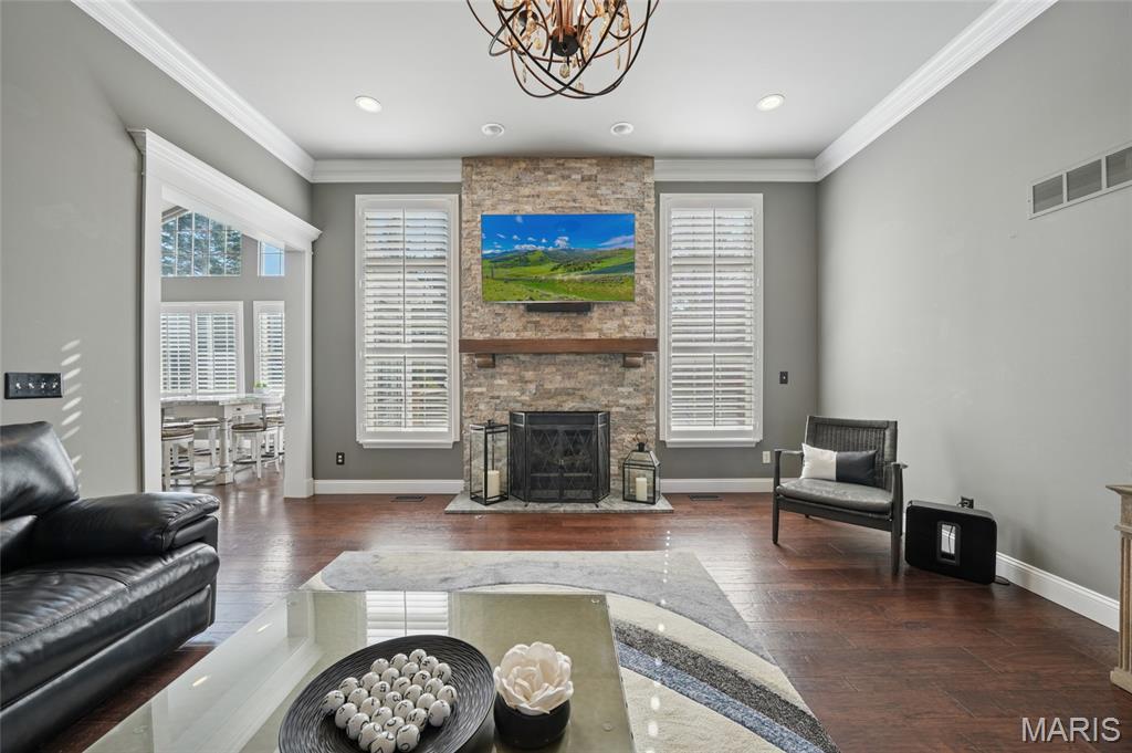 Ellisville, Missouri, 63021, United States, 3 Bedrooms Bedrooms, ,3 BathroomsBathrooms,Residential,For Sale,1988927