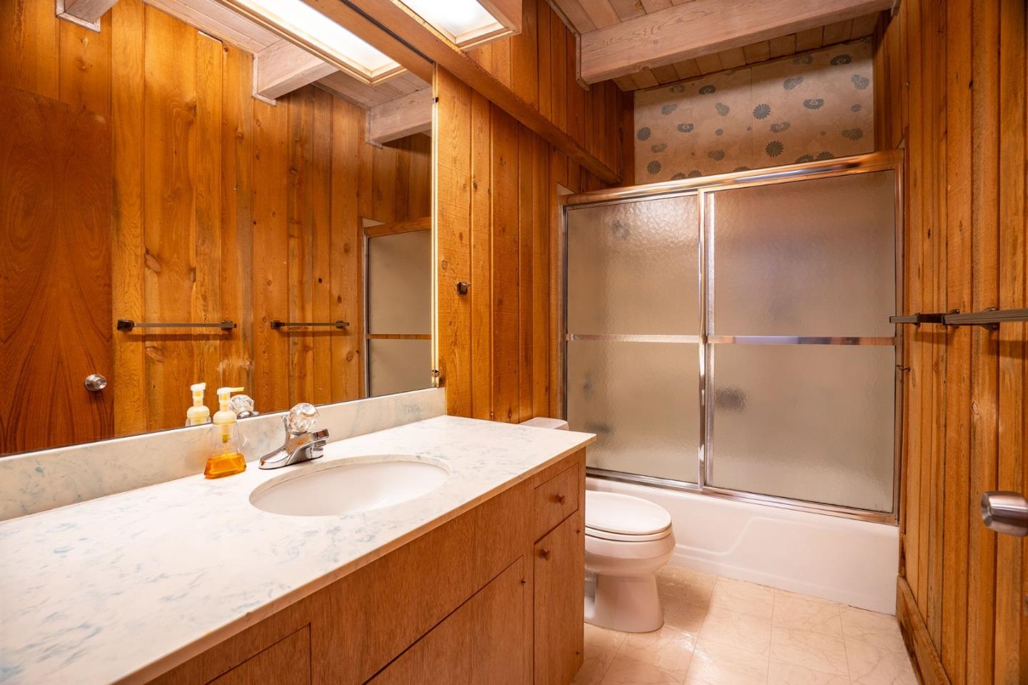 Woodside, California, 94062, United States, 3 Bedrooms Bedrooms, ,4 BathroomsBathrooms,Residential,For Sale,1848969