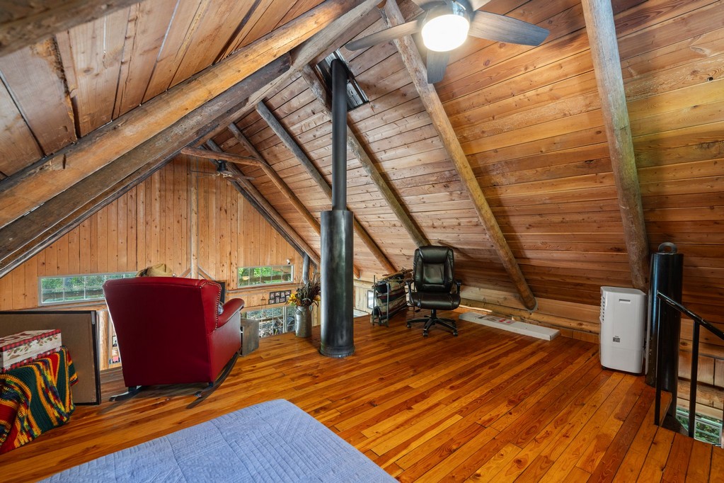 Bonners Ferry, Idaho, 83805, United States, 3 Bedrooms Bedrooms, ,4 BathroomsBathrooms,Residential,For Sale,1984473