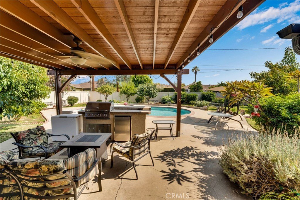 Covina, California, 91722, United States, 3 Bedrooms Bedrooms, ,2 BathroomsBathrooms,Residential,For Sale,1915523