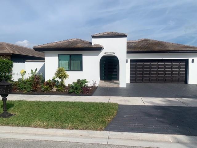 Miami, Florida, 33186, United States, 3 Bedrooms Bedrooms, ,3 BathroomsBathrooms,Residential,For Sale,1934157