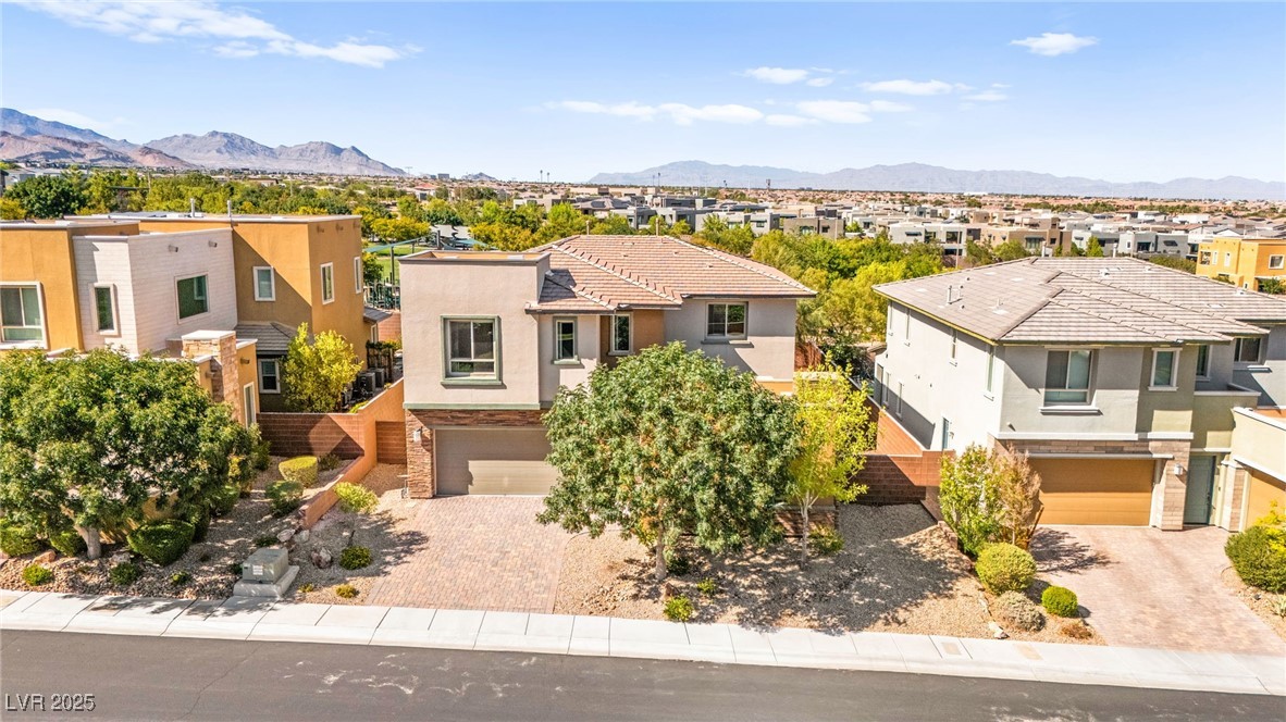 Las Vegas, Nevada, 89135, United States, 4 Bedrooms Bedrooms, ,4 BathroomsBathrooms,Residential,For Sale,1926199