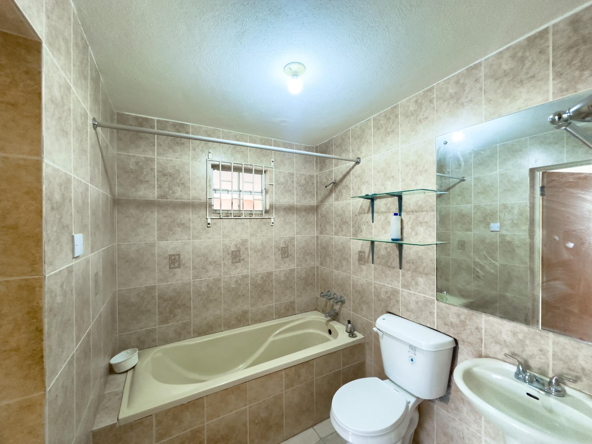 Kingston & St. Andrew, JM, 5 Bedrooms Bedrooms, ,4 BathroomsBathrooms,Residential,For Sale,1882782