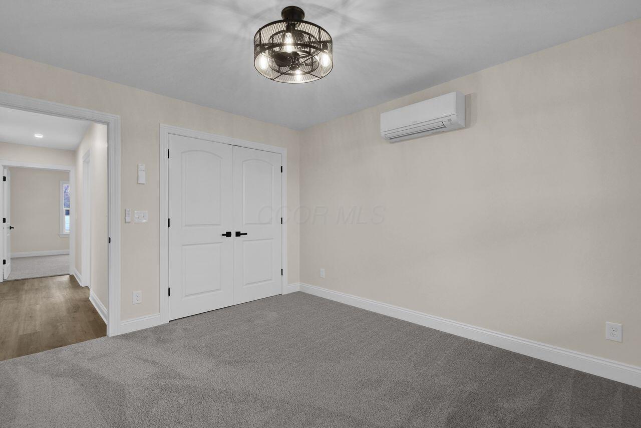 Thornville, Ohio, 43076, United States, 4 Bedrooms Bedrooms, ,4 BathroomsBathrooms,Residential,For Sale,1998970