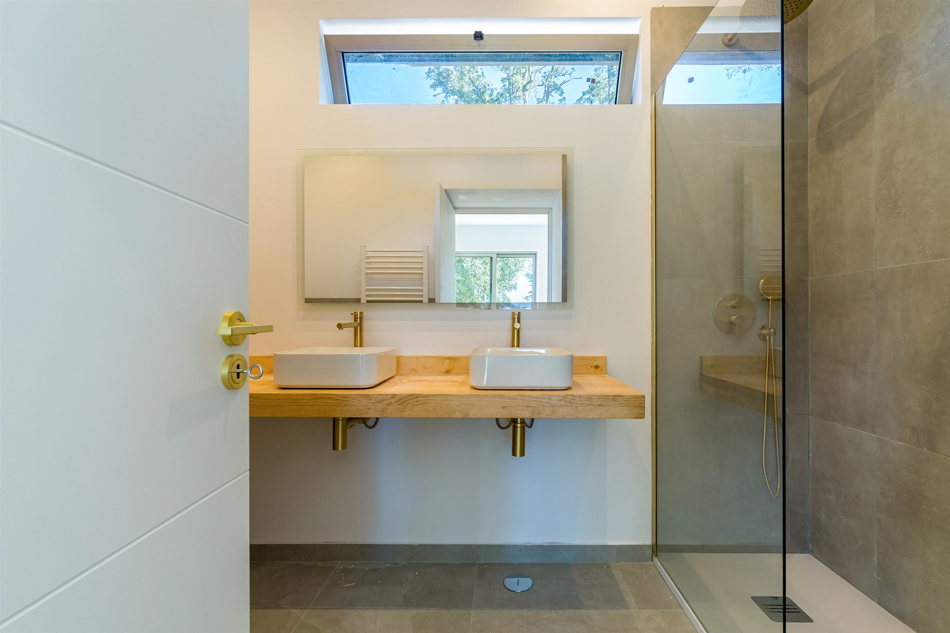  Stand, 37 bedrooms, for Sale - 物件實景