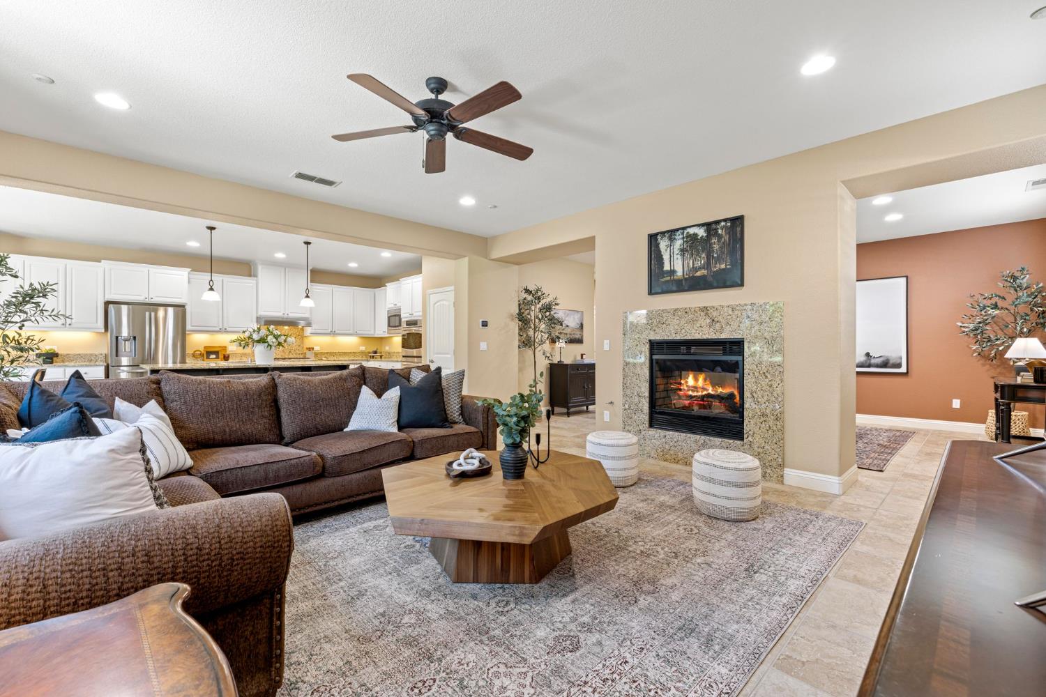 El Dorado Hills, California, 95762, United States, 4 Bedrooms Bedrooms, ,3 BathroomsBathrooms,Residential,For Sale,1925996