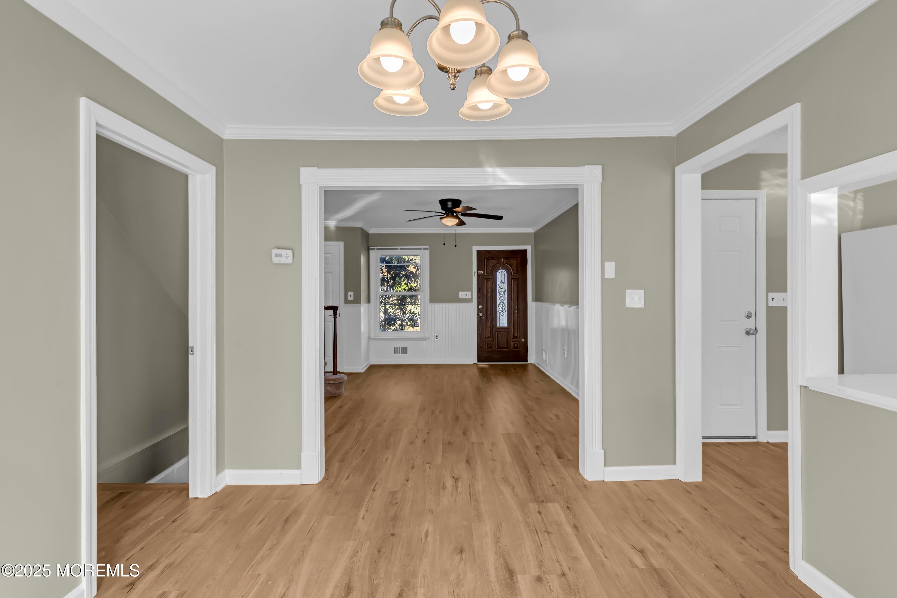 Freehold, New Jersey, 07728, United States, 3 Bedrooms Bedrooms, ,2 BathroomsBathrooms,Residential,For Sale,1990180