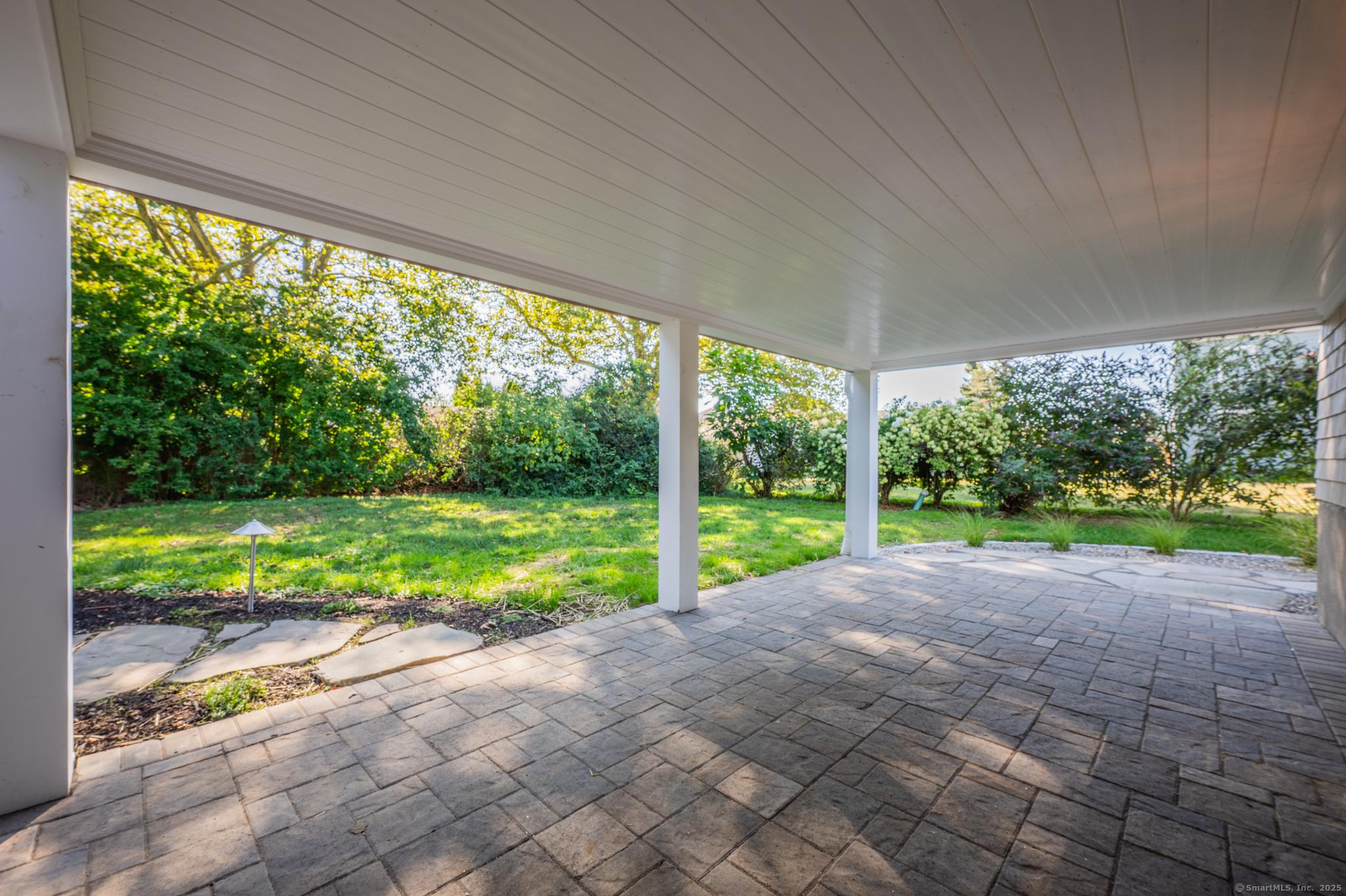 Madison, Connecticut, 06443, United States, 5 Bedrooms Bedrooms, ,3 BathroomsBathrooms,Residential,For Sale,1941280