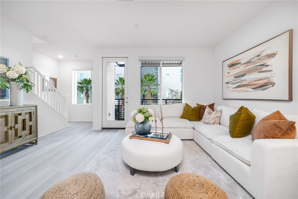 Irvine, California, 92614, United States, 3 Bedrooms Bedrooms, ,3 BathroomsBathrooms,Residential,For Sale,1988999