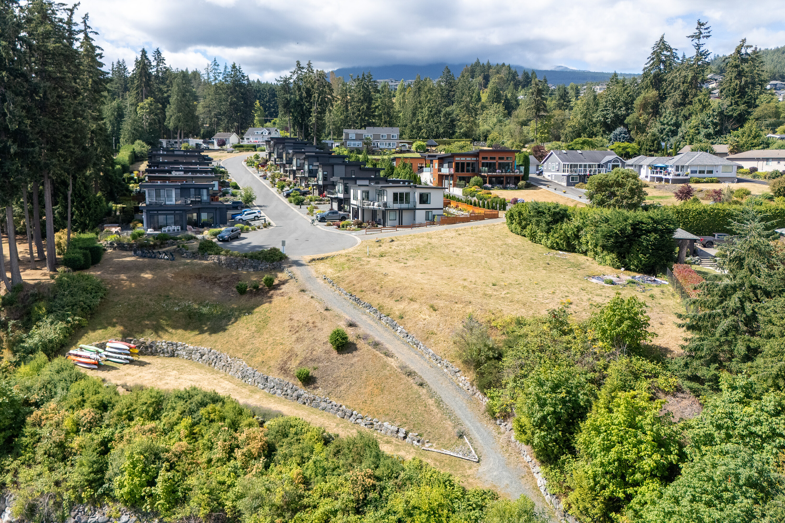  Oceanfront Lot in Saltair - 物件實景