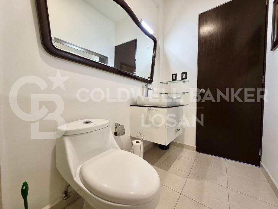 Cuauhtémoc, Ciudad de México, 06350, Mexico, 2 Bedrooms Bedrooms, ,2 BathroomsBathrooms,Residential,For Sale,1926205