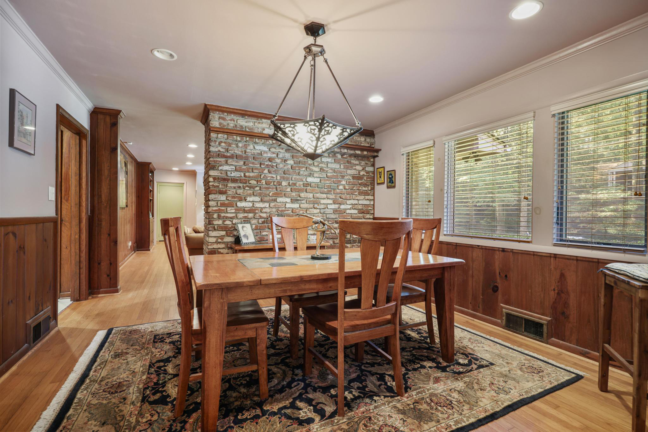  Meticulously Maintained Mid-century Modern Home in the Heart of Decatur - 物件實景