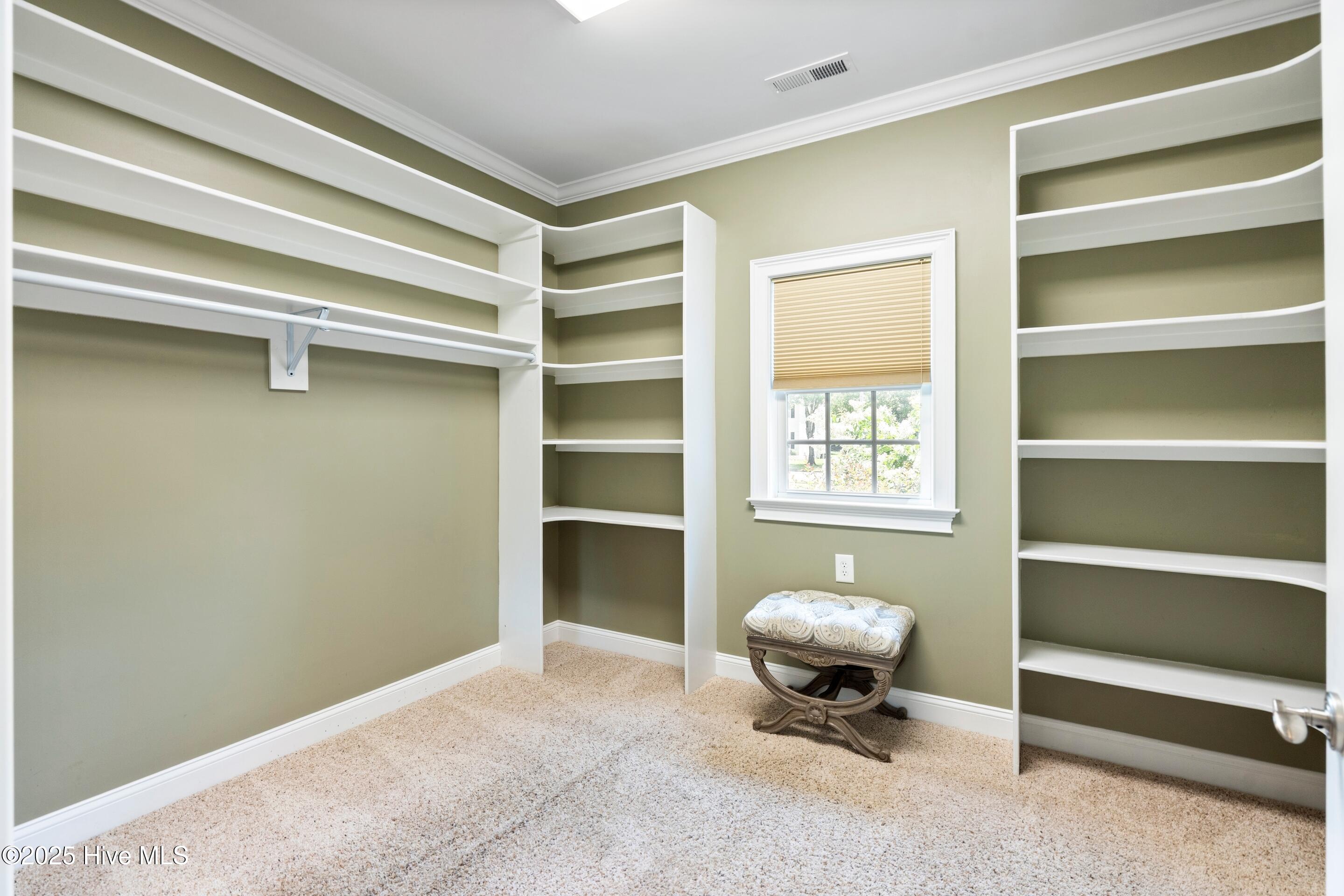Jacksonville, North Carolina, 28540, United States, 5 Bedrooms Bedrooms, ,4 BathroomsBathrooms,Residential,For Sale,1889954
