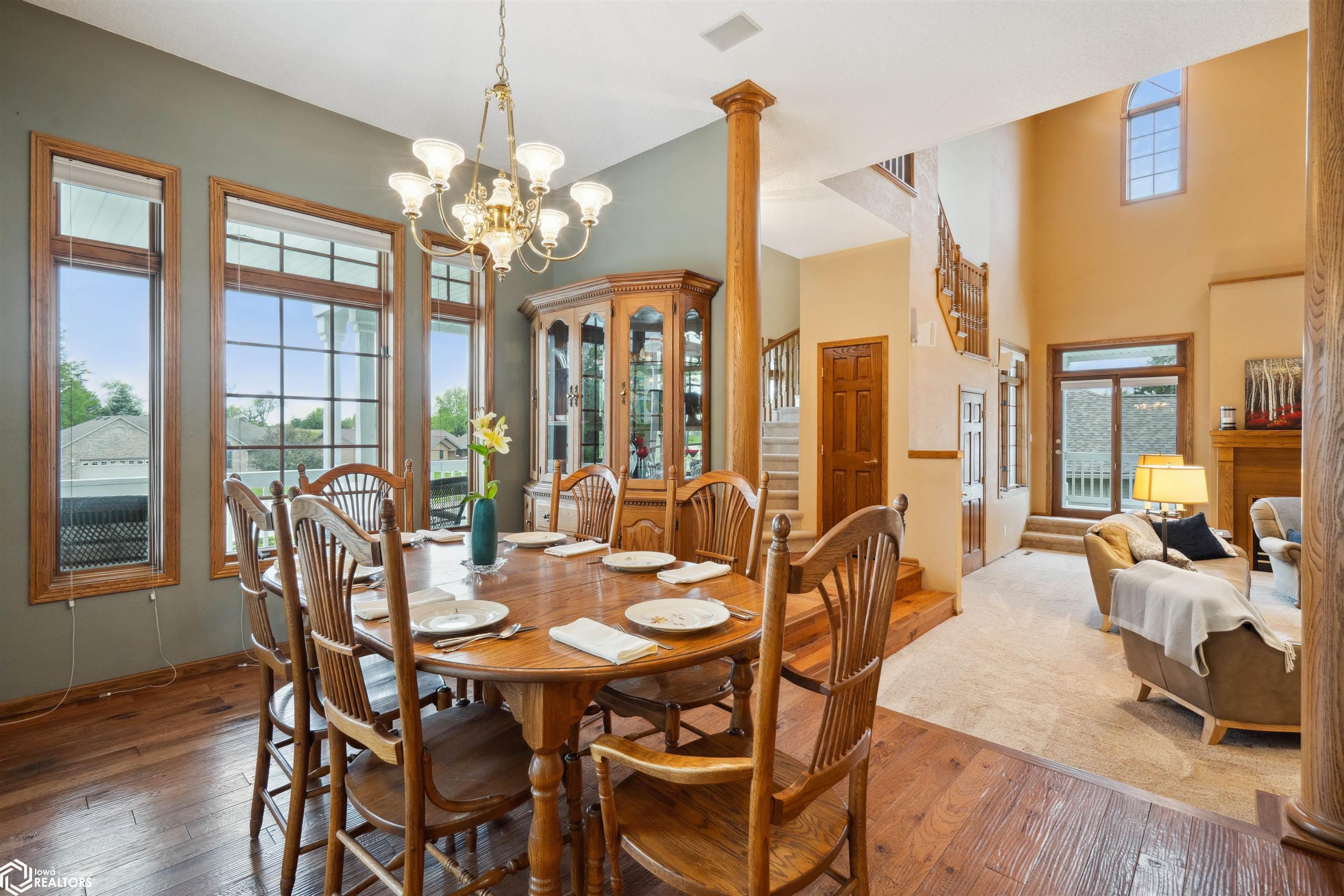 Marshalltown, Iowa, 50158, United States, 4 Bedrooms Bedrooms, ,4 BathroomsBathrooms,Residential,For Sale,1980517