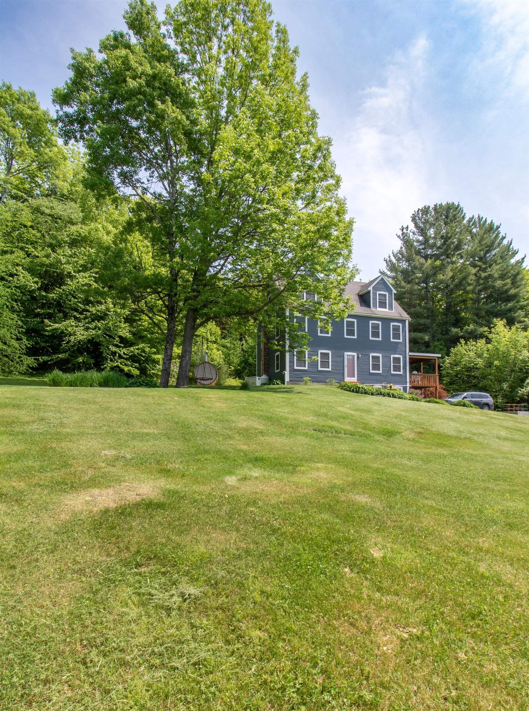 Kirby, Vermont, 05851, United States, 5 Bedrooms Bedrooms, ,3 BathroomsBathrooms,Residential,For Sale,2036584