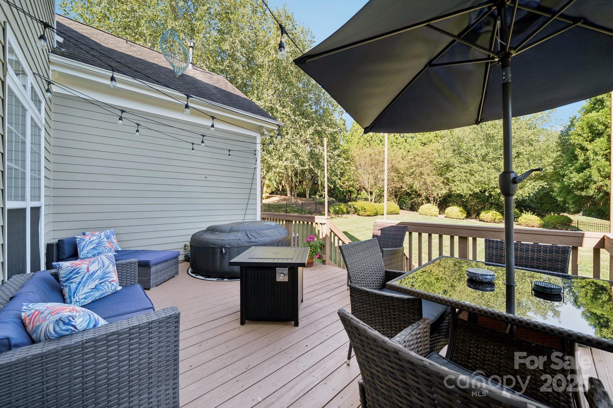 Waxhaw, North Carolina, 28173, United States, 4 Bedrooms Bedrooms, ,3 BathroomsBathrooms,Residential,For Sale,1974251