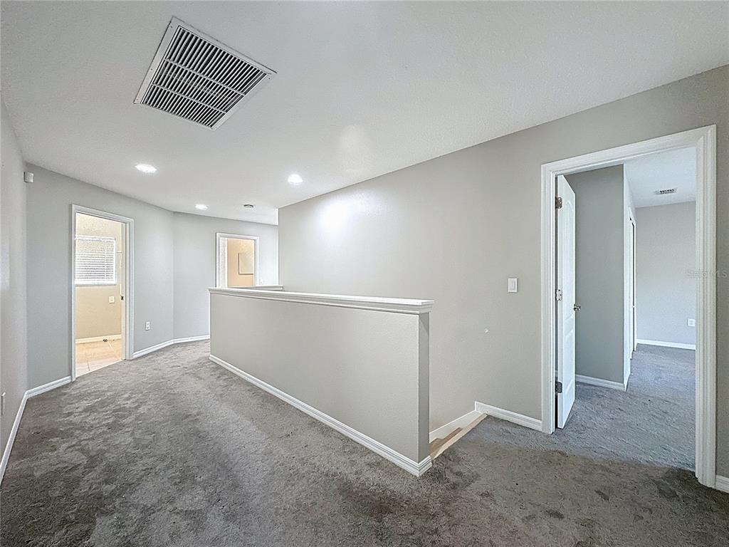 Davenport, Florida, 33896, United States, 5 Bedrooms Bedrooms, ,4 BathroomsBathrooms,Residential,For Sale,1839157