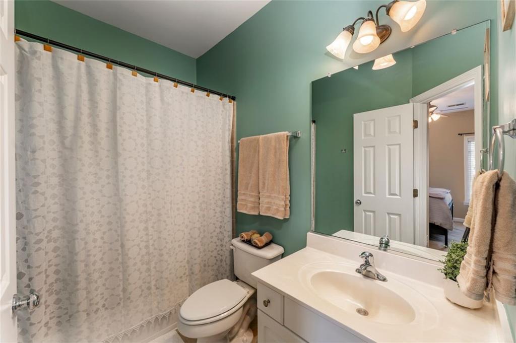 Marietta, Georgia, 30064, United States, 5 Bedrooms Bedrooms, ,5 BathroomsBathrooms,Residential,For Sale,2003371