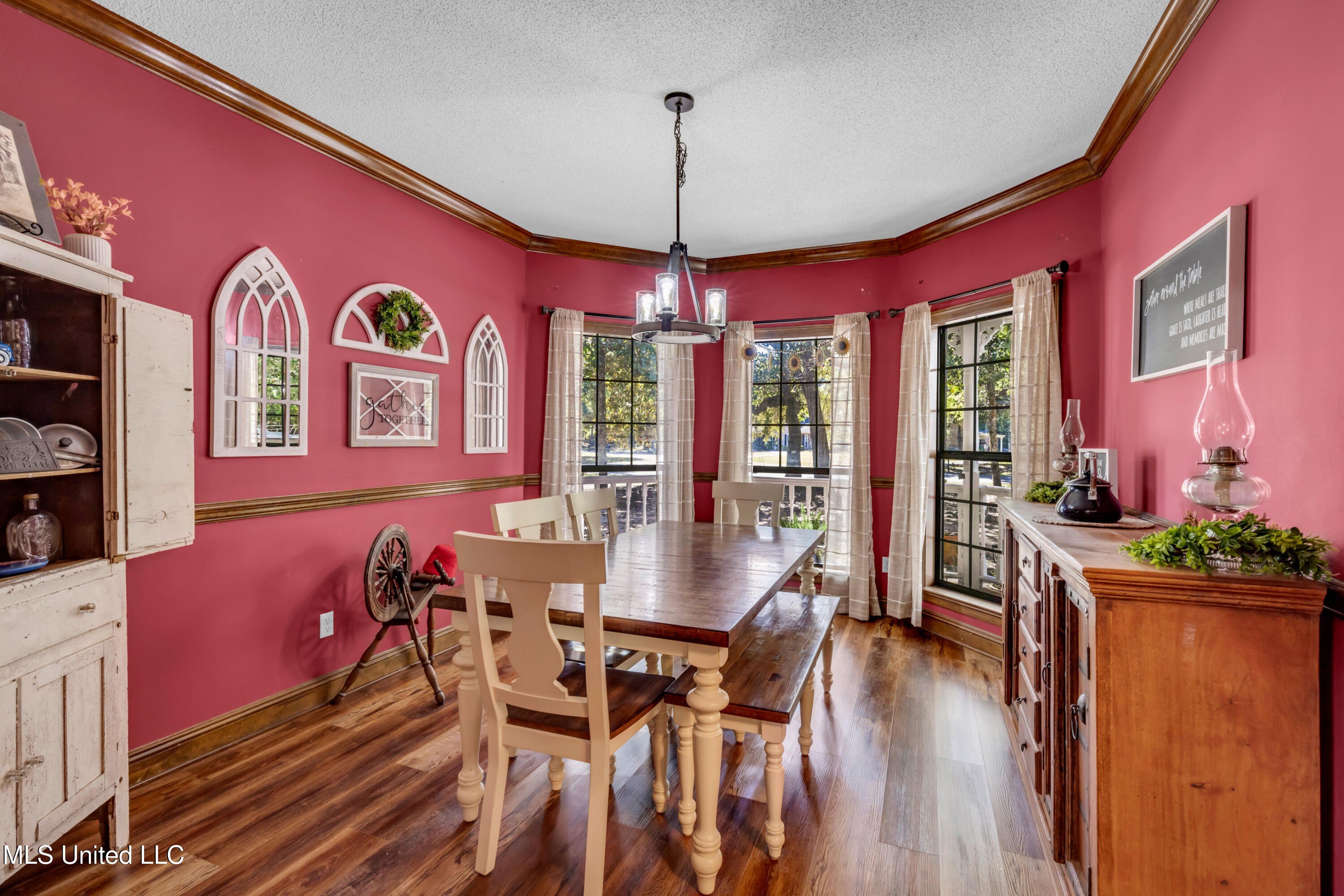 Gautier, Mississippi, 39553, United States, 4 Bedrooms Bedrooms, ,4 BathroomsBathrooms,Residential,For Sale,1989936