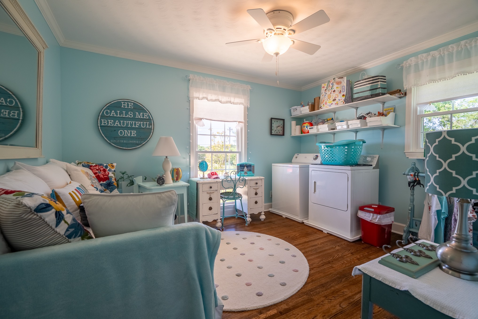 Lawrenceburg, Tennessee, 38464, United States, 3 Bedrooms Bedrooms, ,2 BathroomsBathrooms,Residential,For Sale,1828179