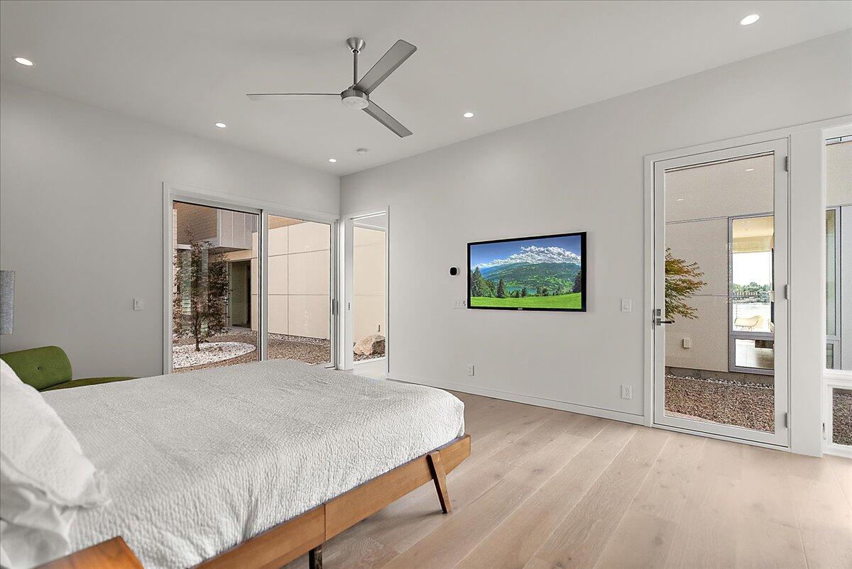 Holland, Michigan, 49424, United States, 3 Bedrooms Bedrooms, ,4 BathroomsBathrooms,Residential,For Sale,1948148