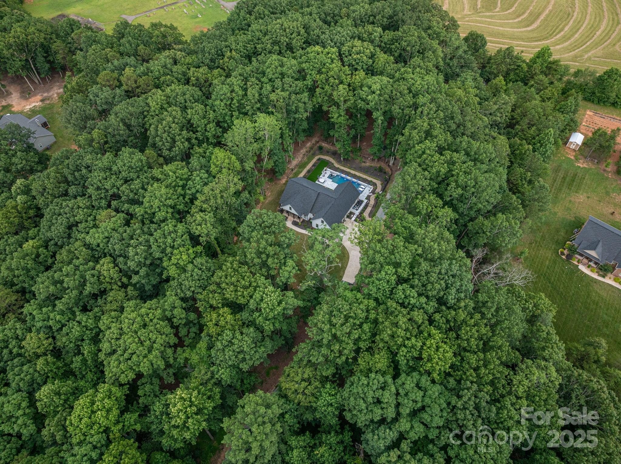 Lincolnton, North Carolina, 28092, United States, 4 Bedrooms Bedrooms, ,2 BathroomsBathrooms,Residential,For Sale,1944846
