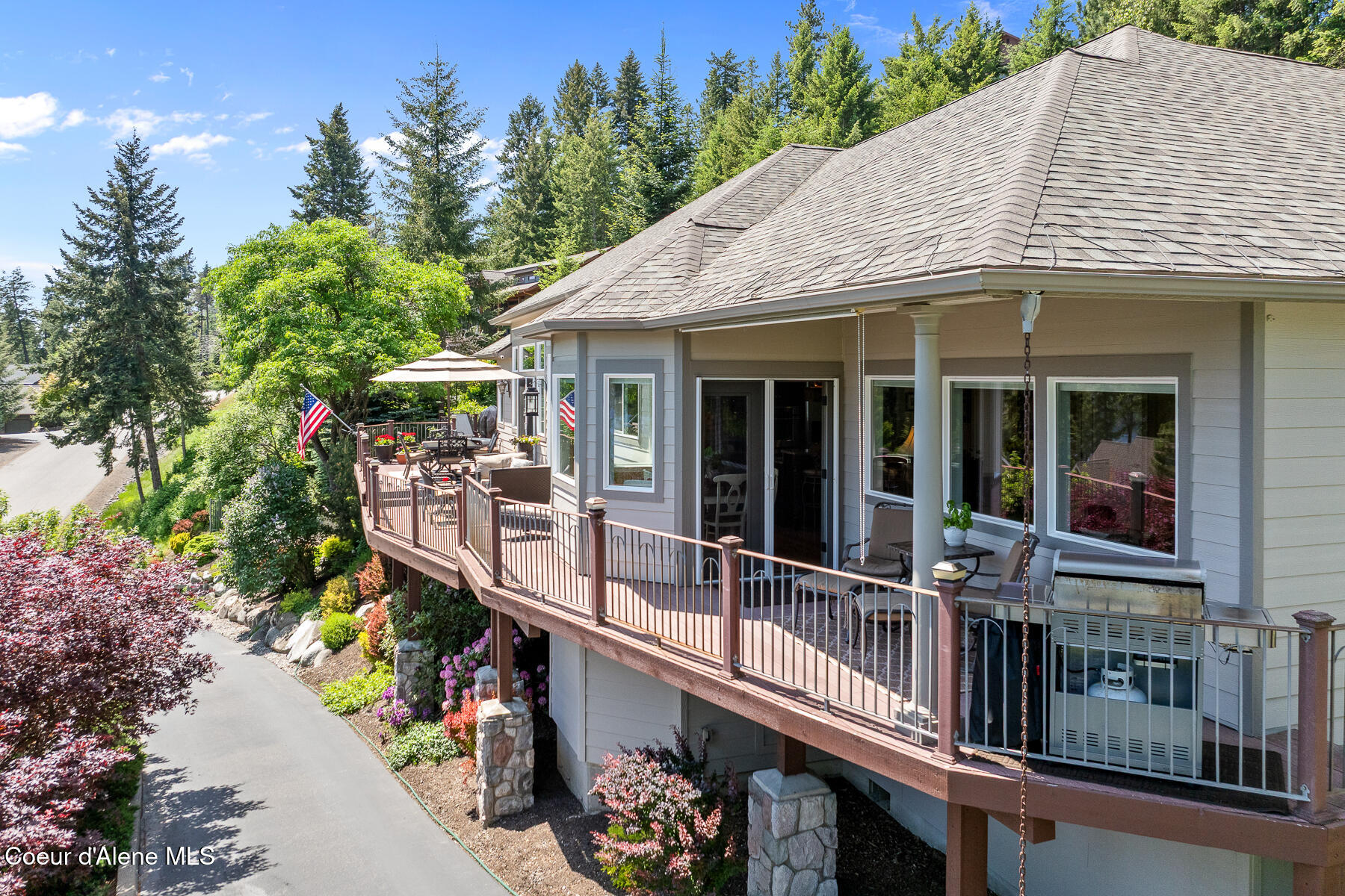 Coeur d'Alene, Idaho, 83814, United States, 4 Bedrooms Bedrooms, ,Residential,For Sale,2048588