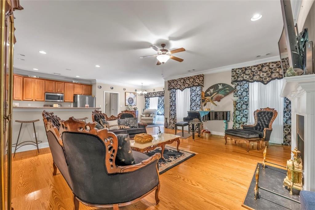Commerce, Georgia, 30530, United States, 5 Bedrooms Bedrooms, ,4 BathroomsBathrooms,Residential,For Sale,1826945