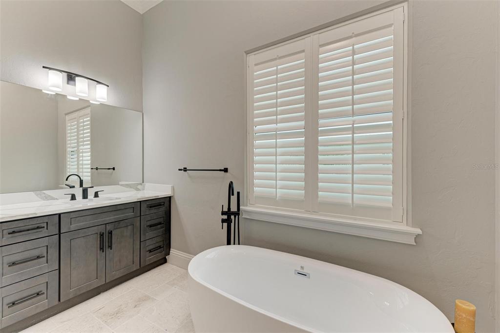 Port Charlotte, Florida, 33948, United States, 3 Bedrooms Bedrooms, ,3 BathroomsBathrooms,Residential,For Sale,2001898