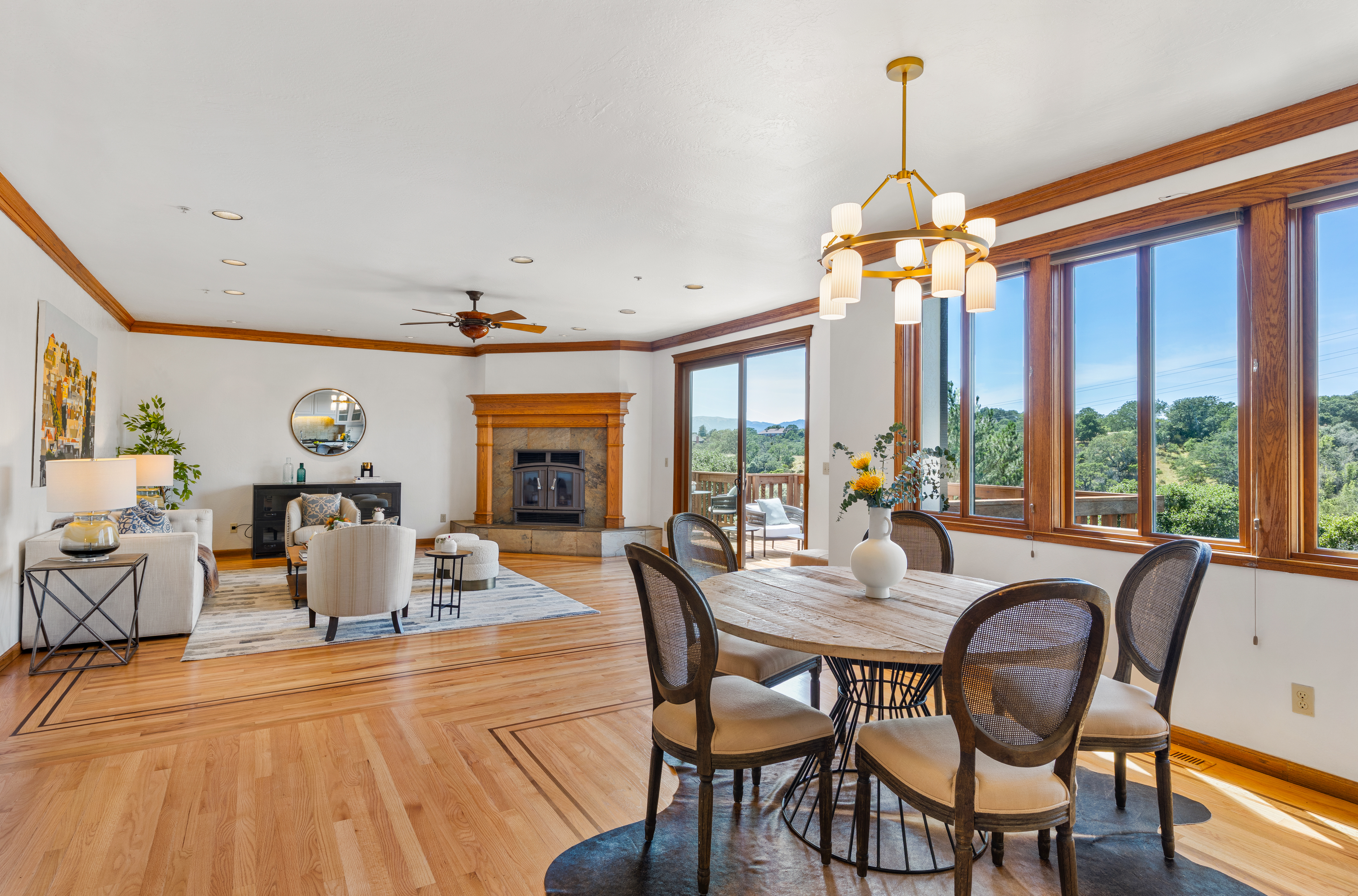 Grand Estate in Novato’s Prestigious Gated Lockton Lane - 物件實景