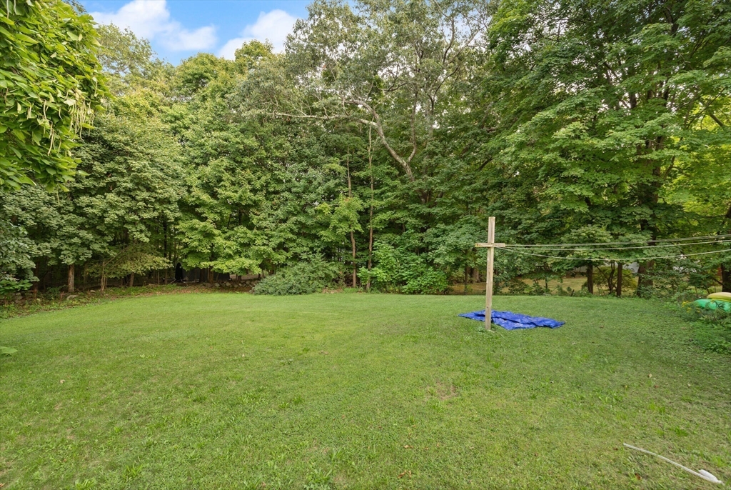 North Attleboro, Massachusetts, 02760, United States, 5 Bedrooms Bedrooms, ,2 BathroomsBathrooms,Residential,For Sale,1939439