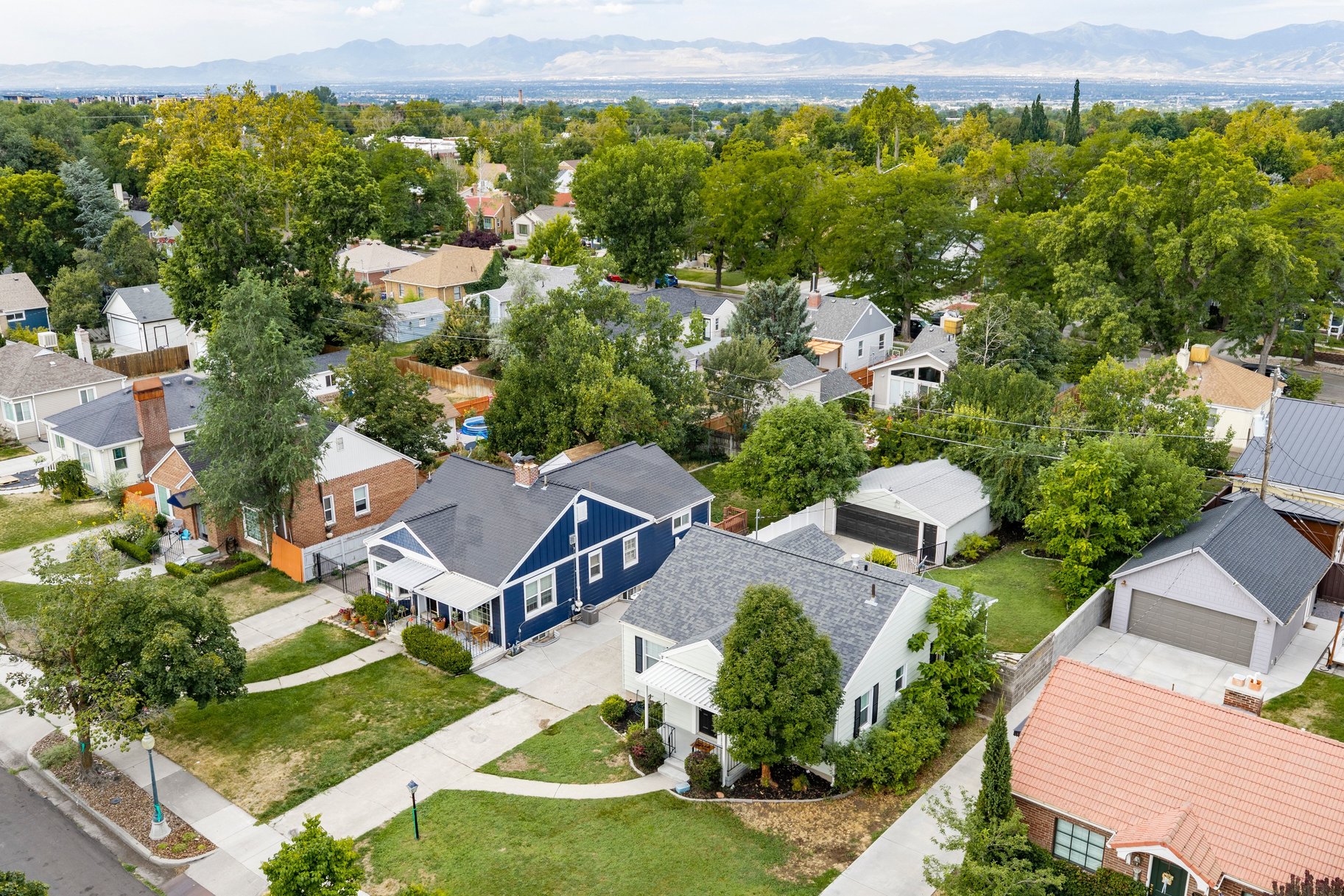  Charming Highland Park Bungalow  4 Bedrooms  Impeccably Maintained - 物件實景