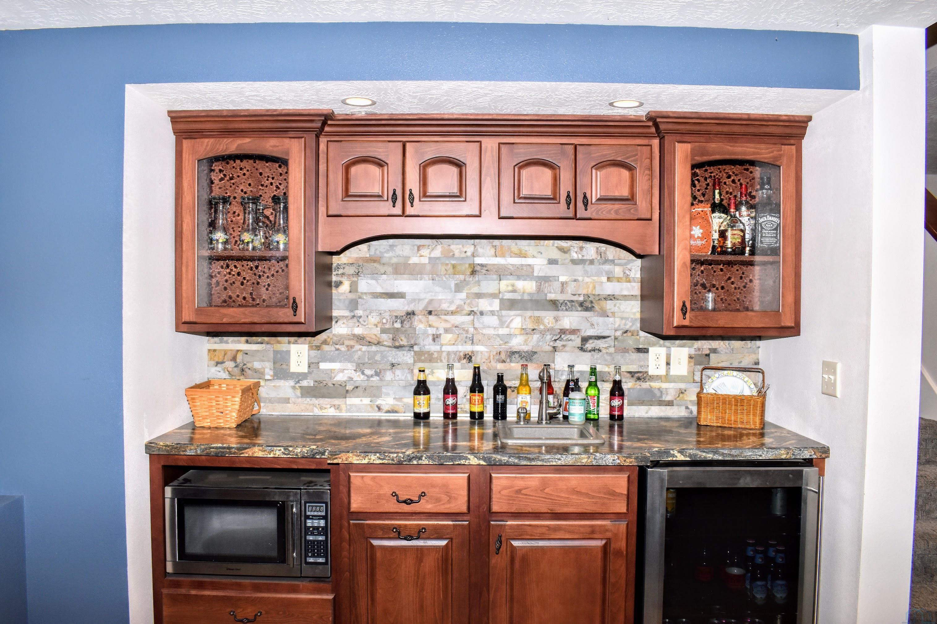 Dakota Dunes, South Dakota, 57049, United States, 4 Bedrooms Bedrooms, ,3 BathroomsBathrooms,Residential,For Sale,2048659
