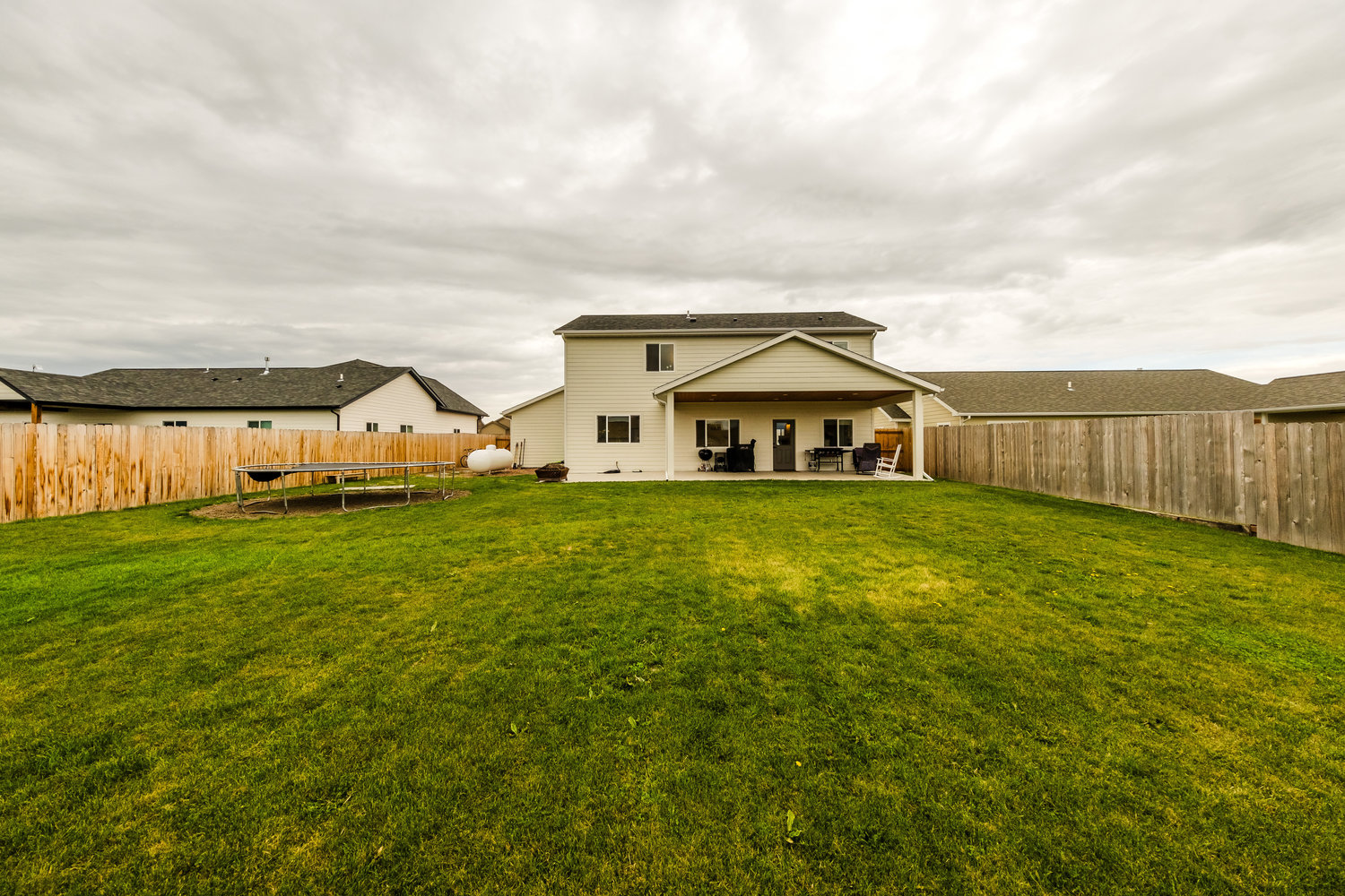 Ranchester, Wyoming, 82839, United States, 4 Bedrooms Bedrooms, ,3 BathroomsBathrooms,Residential,For Sale,1979887