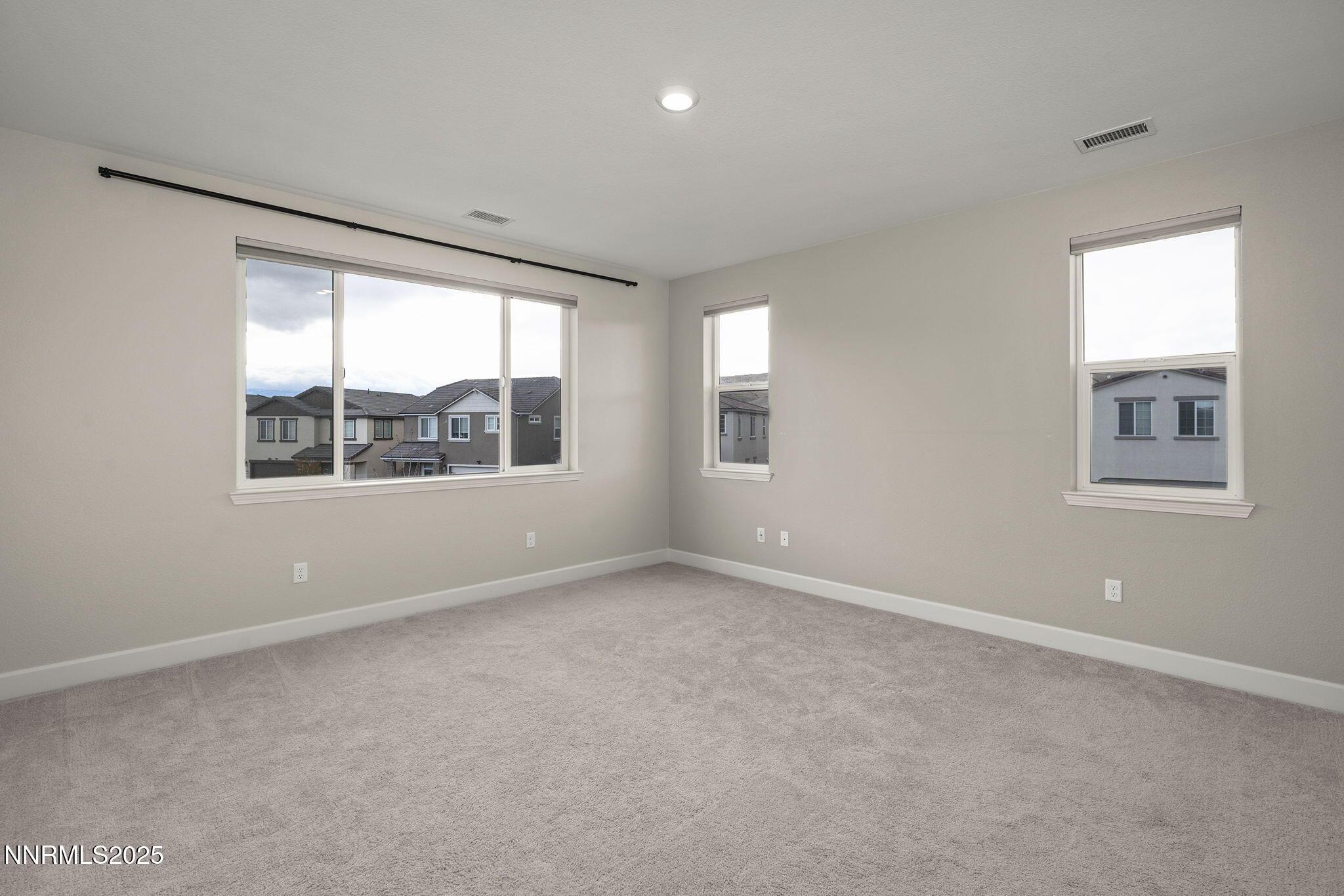 Sparks, Nevada, 89436, United States, 4 Bedrooms Bedrooms, ,3 BathroomsBathrooms,Residential,For Sale,1987586