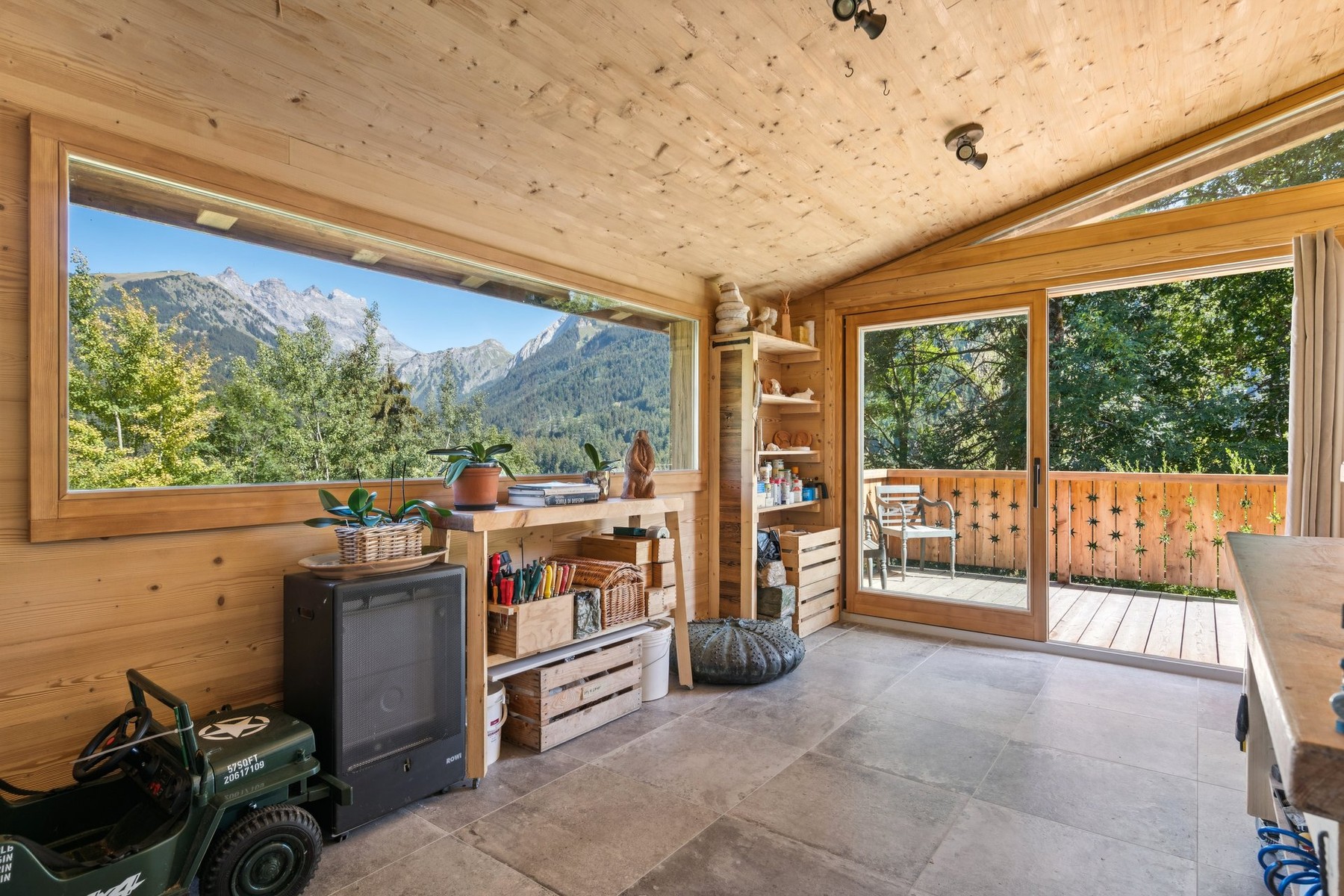  Chalet fully renovated in 2025 in the center of Gryon, quiet location, view, and - 物件實景