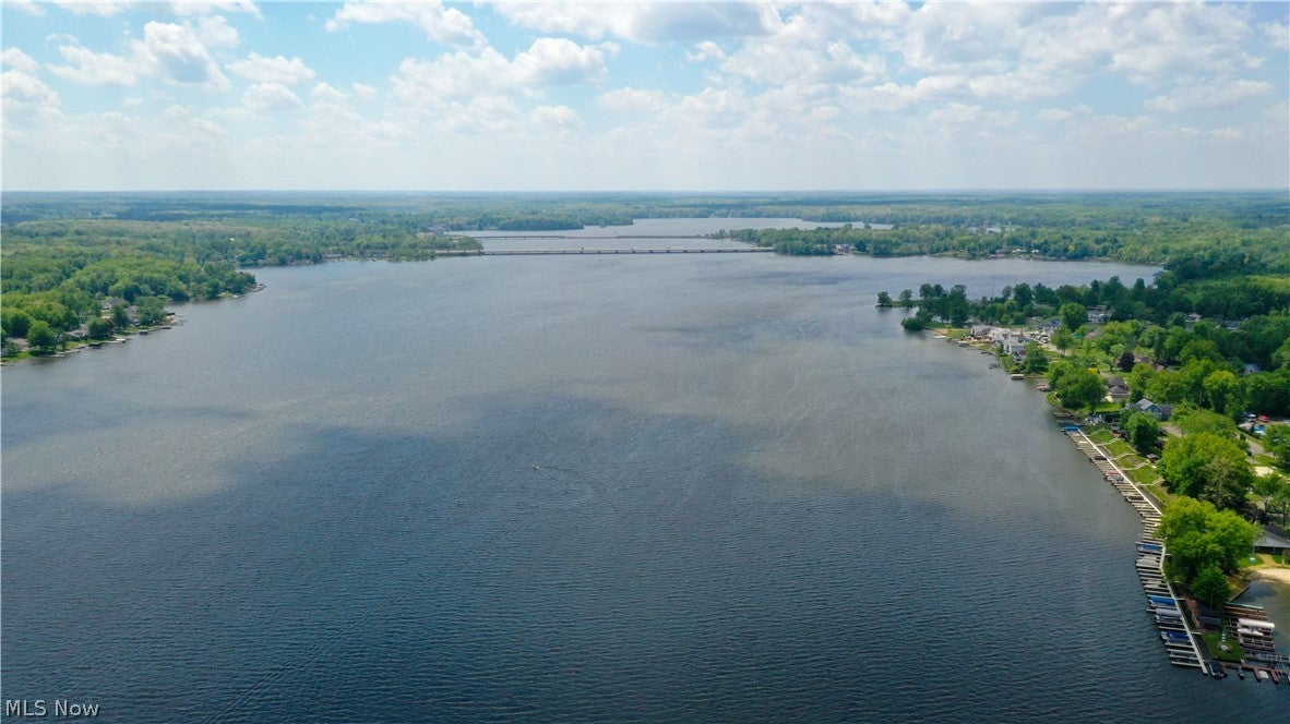 Lake Milton, Ohio, 44429, United States, 3 Bedrooms Bedrooms, ,3 BathroomsBathrooms,Residential,For Sale,2024644