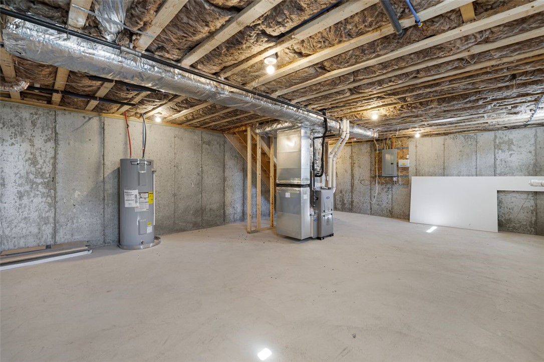 Warwick, Rhode Island, 02889, United States, 4 Bedrooms Bedrooms, ,4 BathroomsBathrooms,Residential,For Sale,2003475