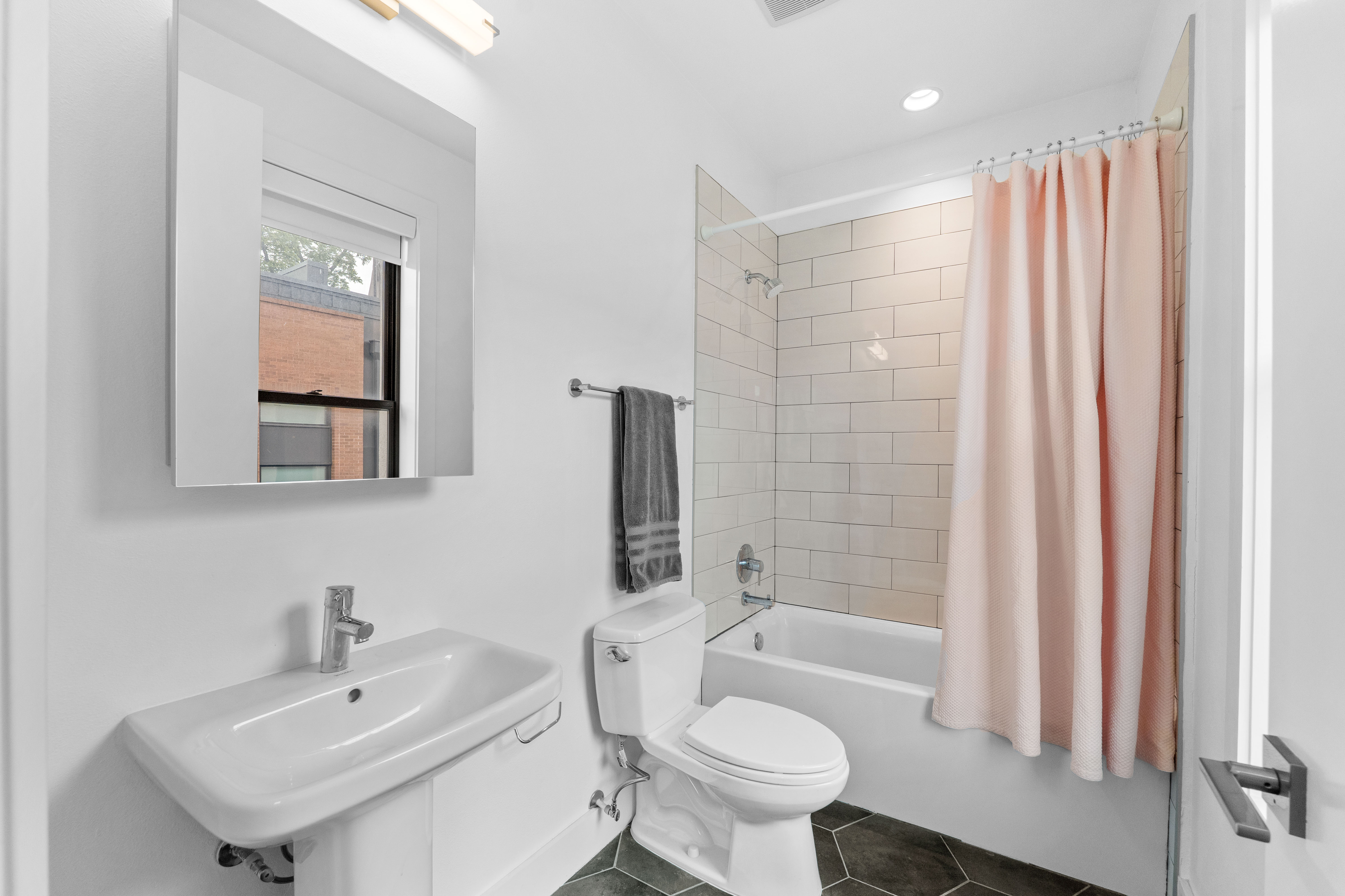  Pearl District Luxury Brownstone with Rooftop Views - 物件實景